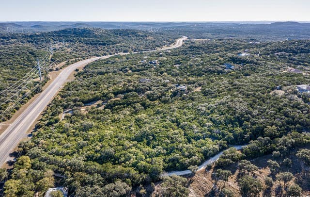rental at 18961 Bandera in Helotes, TX — photo 1