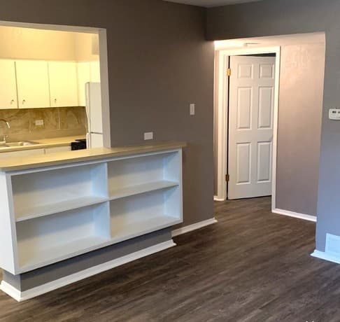 1-bedroom rental at 615 Vance Jackson Unit 106 in San Antonio, TX — photo 3
