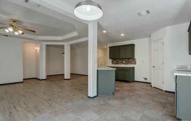 3-bedroom rental at 8234 Grissom Circle in San Antonio, TX — photo 4