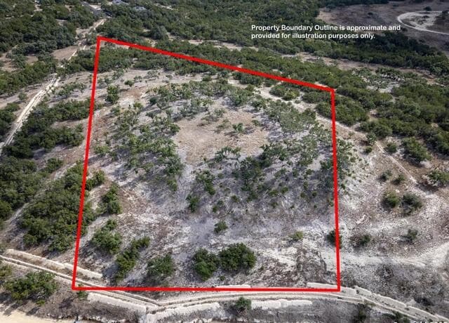 rental at 322 Mitchell Dr in Spring Branch, TX — photo 1