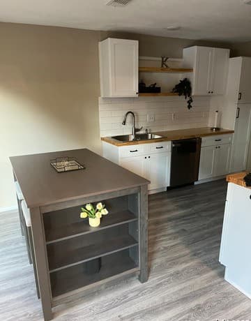2-bedroom rental at 9345 Dover Unit 9345 in San Antonio, TX — photo 4
