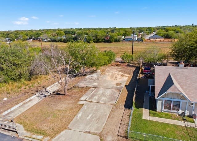 rental at 8802 Catalina Bay Dr in San Antonio, TX — photo 3