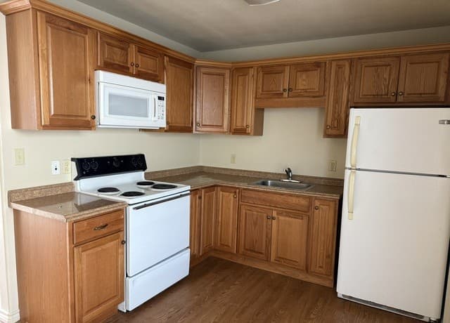 rental at 2105 Vista Rosa in Three Rivers, TX — photo 3