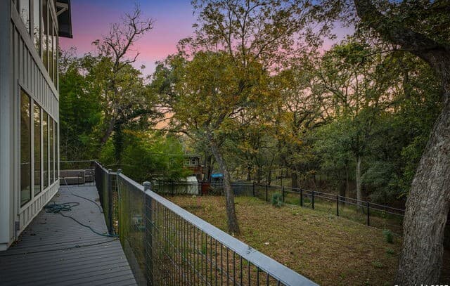 3-bedroom rental at 20053 Scenic Loop Rd in Helotes, TX — photo 5