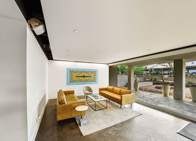 1-bedroom rental at 1115 S Alamo Unit 2304 in San Antonio, TX — photo 5