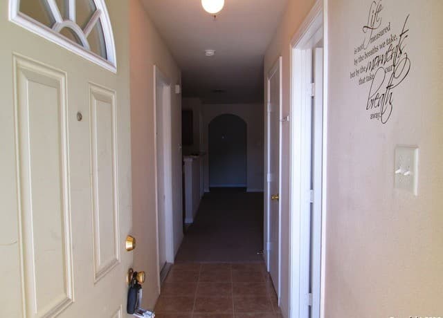 3-bedroom rental at 10003 Vasso View Unit 4 in Converse, TX — photo 1