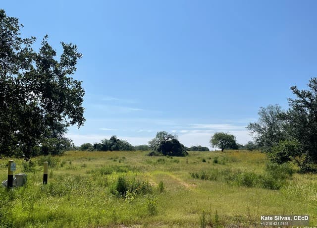 rental at 22630 Campbellton in San Antonio, TX — photo 5