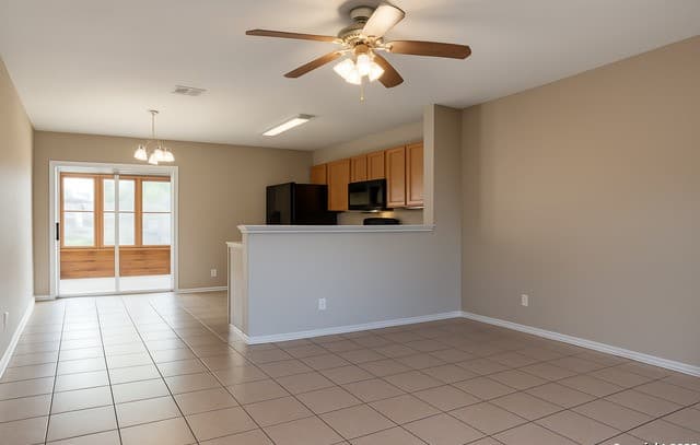 3-bedroom rental at 327 Cedron Chase in San Antonio, TX — photo 3