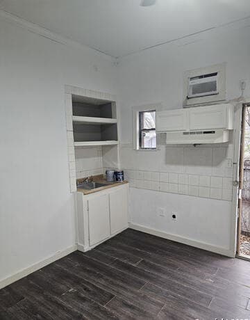 0rental at 340 McKinley Unit 3 in San Antonio, TX — photo 2