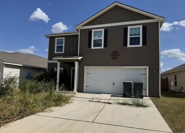 4-bedroom rental at 12135 Luckey Villa in San Antonio, TX — photo 1