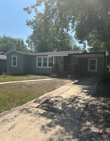 3-bedroom rental at 138 Fordham in San Antonio, TX — photo 1