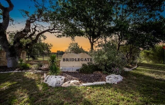 Home for sale at LOT 244 Highgate Dr in Bandera, TX — photo 3