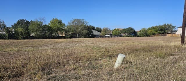 rental at 809 Toepperwein in Converse, TX — photo 2
