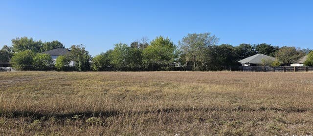 rental at 811 Toepperwein in Converse, TX — photo 3