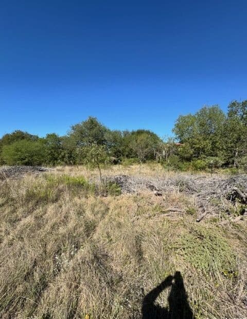 Home for sale at 9157 Newcombe Dr in San Antonio, TX — photo 4