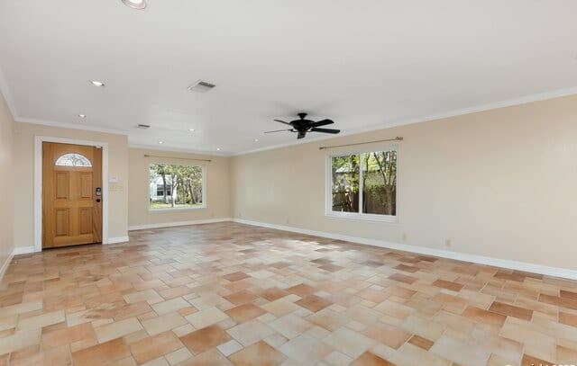 3-bedroom rental at 14128 Emerald Hill in San Antonio, TX — photo 4