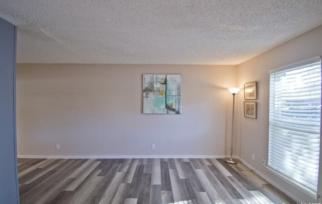 2-bedroom rental at 6427 Wurzbach #4 Unit 4 in San Antonio, TX — photo 5