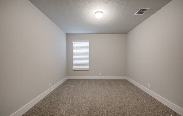 5-bedroom rental at 314 Glenwood Ranch in Cibolo, TX — photo 5