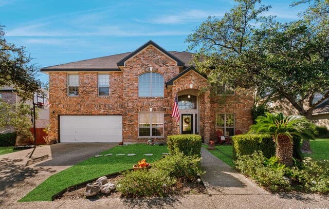 4-bedroom rental at 1111 Venado Vista in San Antonio, TX — photo 1