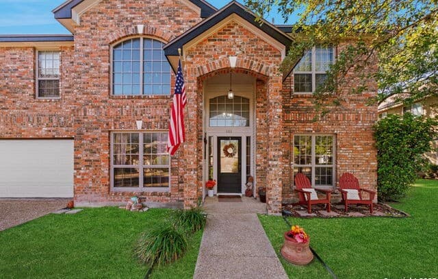 4-bedroom rental at 1111 Venado Vista in San Antonio, TX — photo 2