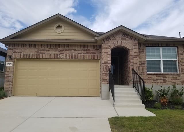 4-bedroom rental at 12371 Erstein Valley in Schertz, TX — photo 1