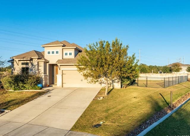 4-bedroom rental at 102 Talavera in Boerne, TX — photo 2