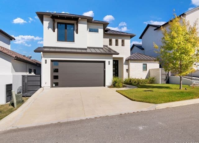 3-bedroom rental at 35 Dominion Heights in San Antonio, TX — photo 1