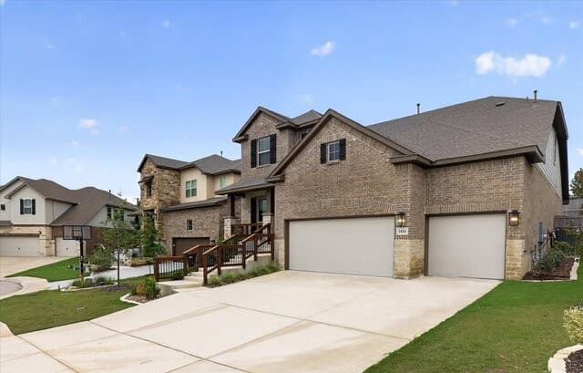 4-bedroom rental at 1414 Cleland Place in San Antonio, TX — photo 4