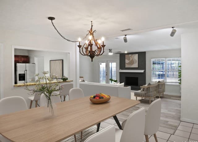 4-bedroom rental at 13610 Earlywood in San Antonio, TX — photo 4