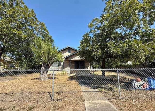 3-bedroom rental at 6618 Tupper in San Antonio, TX — photo 1