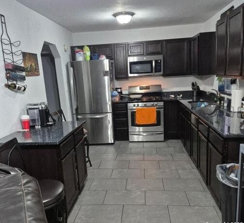 4-bedroom rental at 124 Mitchell St in San Antonio, TX — photo 1