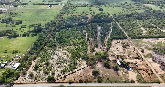 rental at TBD Pittman Rd in St Hedwig, TX — photo 1