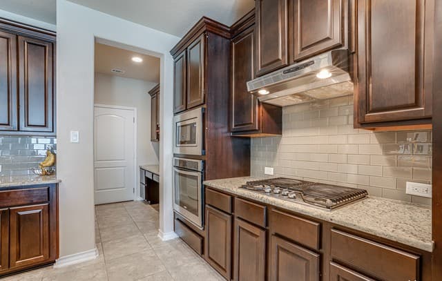 4-bedroom rental at 1438 Rock Dove in San Antonio, TX — photo 5