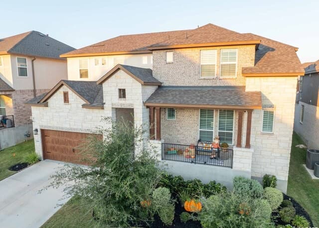 4-bedroom rental at 24814 Resort in San Antonio, TX — photo 1