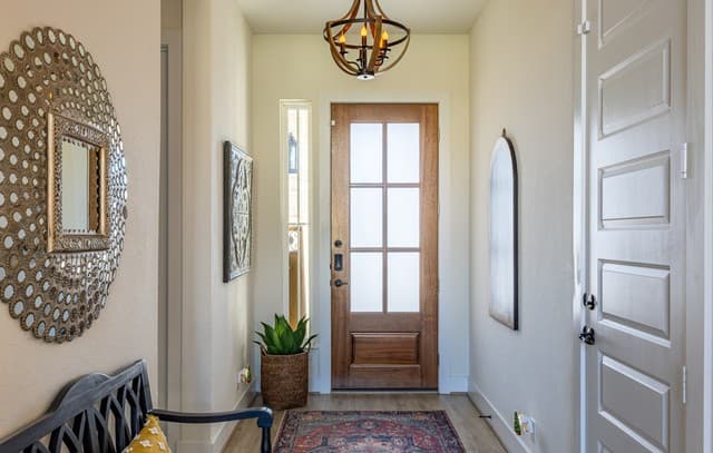 4-bedroom rental at 24814 Resort in San Antonio, TX — photo 4