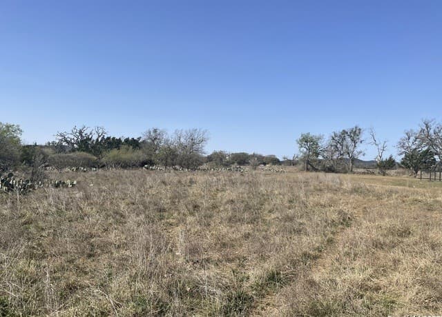 Home for sale at LOT 23 Brown Saddle in Bandera, TX — photo 4