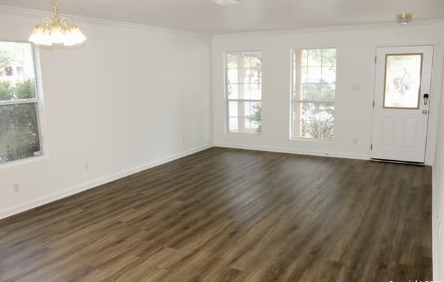 4-bedroom rental at 26619 Redstone in San Antonio, TX — photo 5