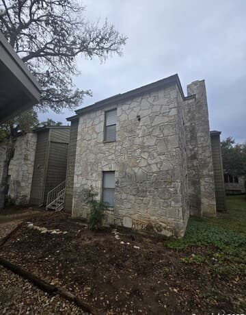 2-bedroom rental at 3420 Turtle Village Unit 704G in San Antonio, TX — photo 3