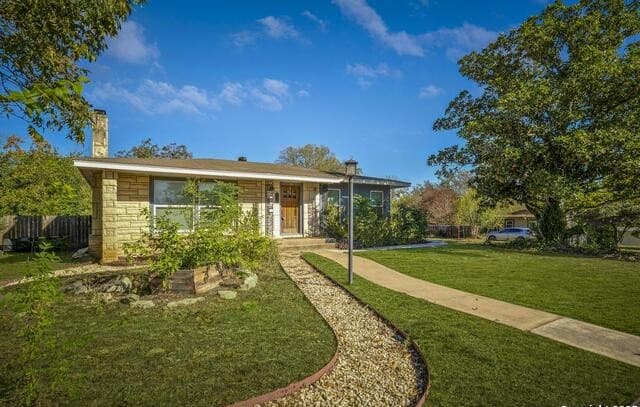 3-bedroom rental at 539 Rittiman Rd in San Antonio, TX — photo 3