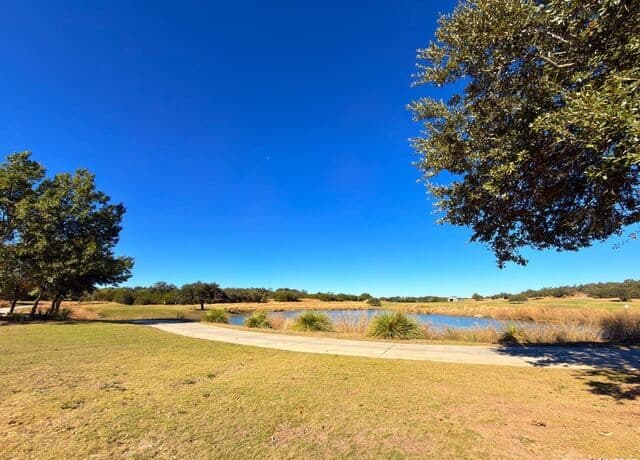 rental at 807 Cordillera Trace in Boerne, TX — photo 3