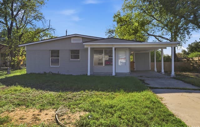 3-bedroom rental at 146 Hillsdale in San Antonio, TX — photo 2