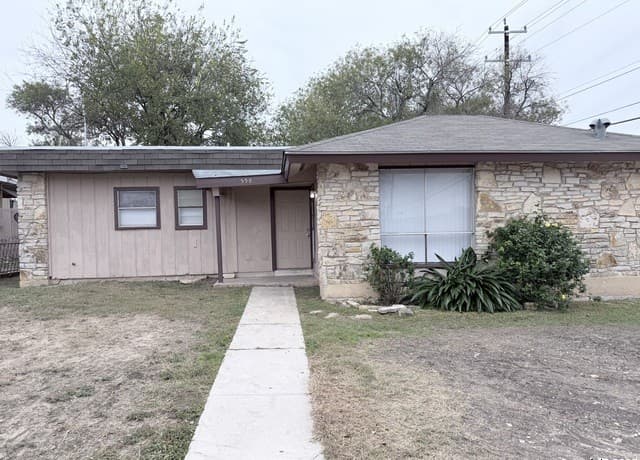 Home for sale at 558 Jamaica in San Antonio, TX — photo 1