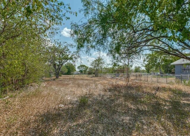 rental at 116 Ansley in San Antonio, TX — photo 4