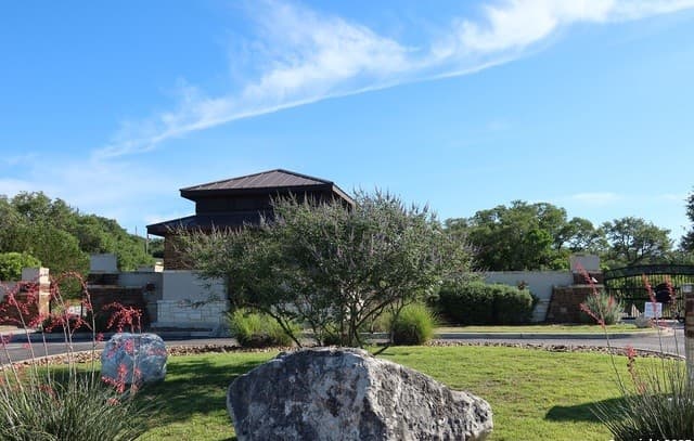 rental at 000 Pr 2775 in Mico, TX — photo 1