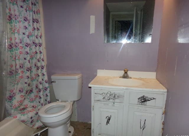 3-bedroom rental at 1212 Churing in San Antonio, TX — photo 3