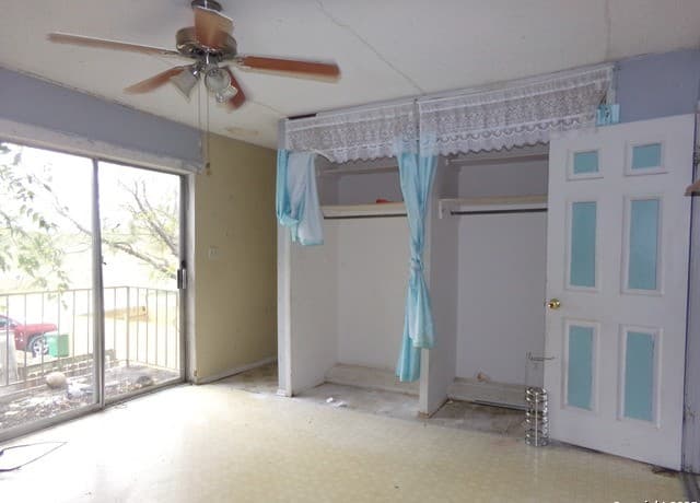 3-bedroom rental at 1212 Churing in San Antonio, TX — photo 5