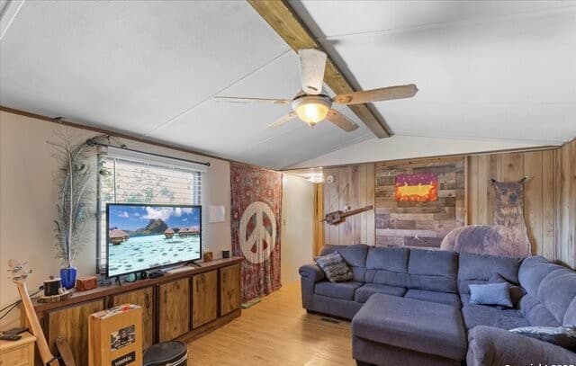 2-bedroom rental at 1411 B Democrat Street in Blanco, TX — photo 4