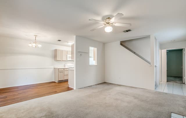 3-bedroom rental at 6063 Bantry Bay in San Antonio, TX — photo 5