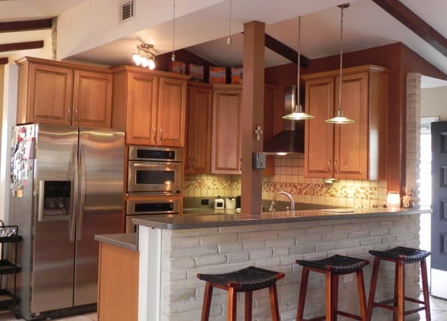 3-bedroom rental at 6018 Plumbago Pl in San Antonio, TX — photo 3