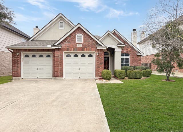 3-bedroom rental at 1123 Willow Knl in San Antonio, TX — photo 1